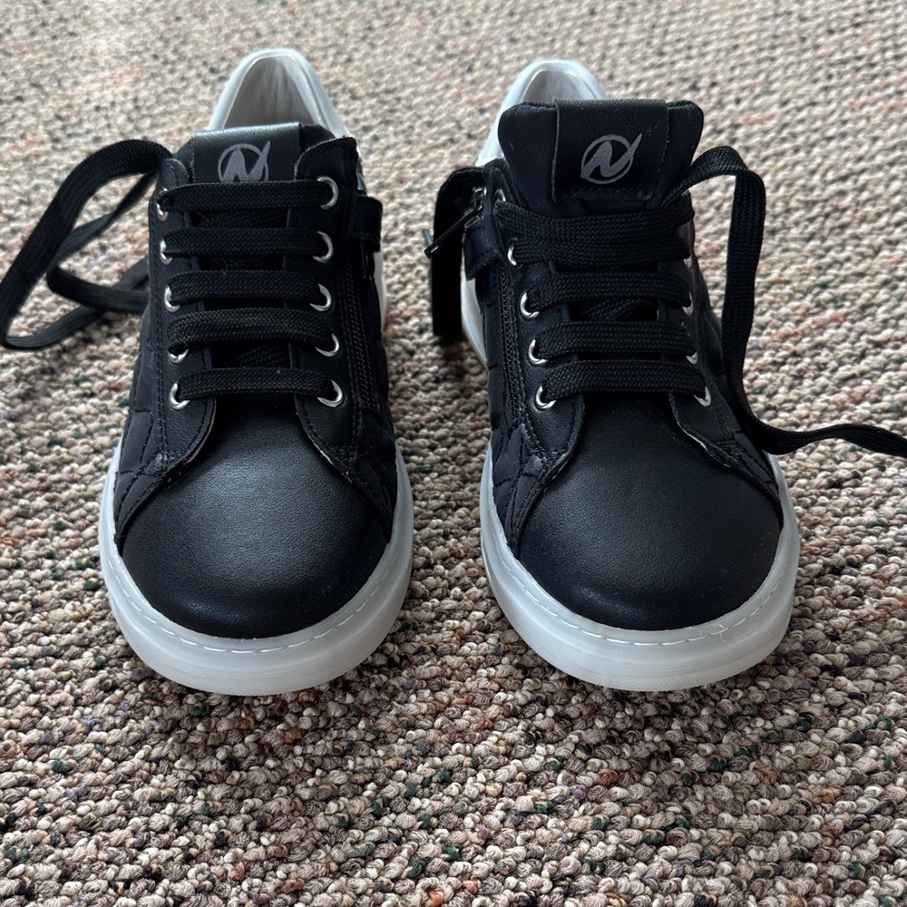Naturino Black and White Kids Sneakers